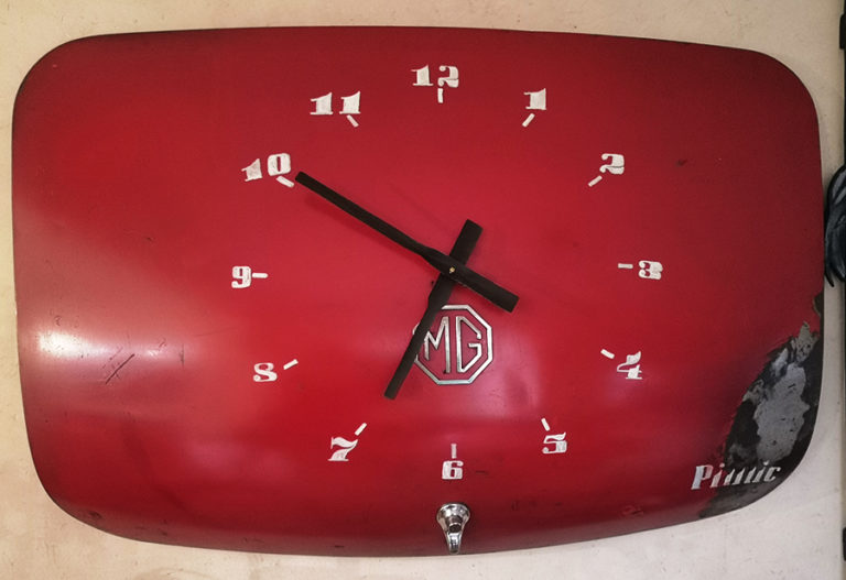 Horloge MGB